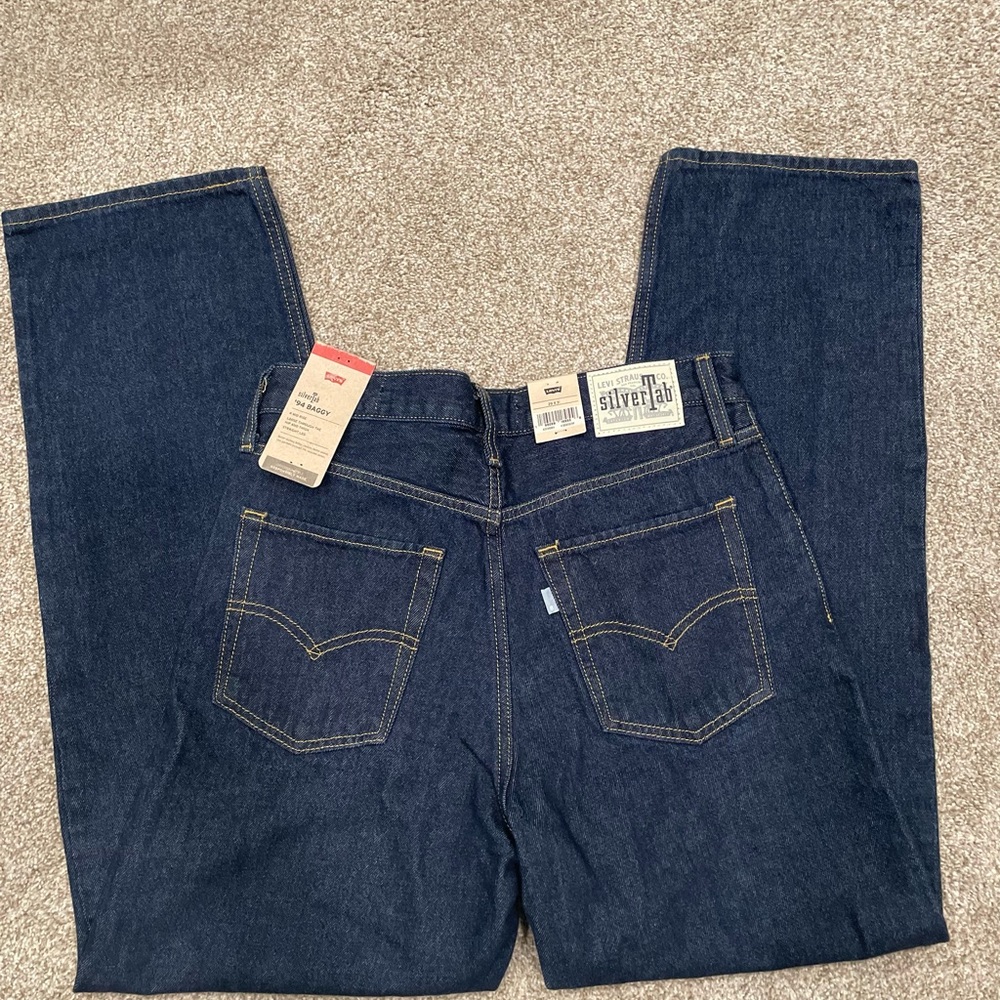 Silver tab 94 baggy jeans size 29x31